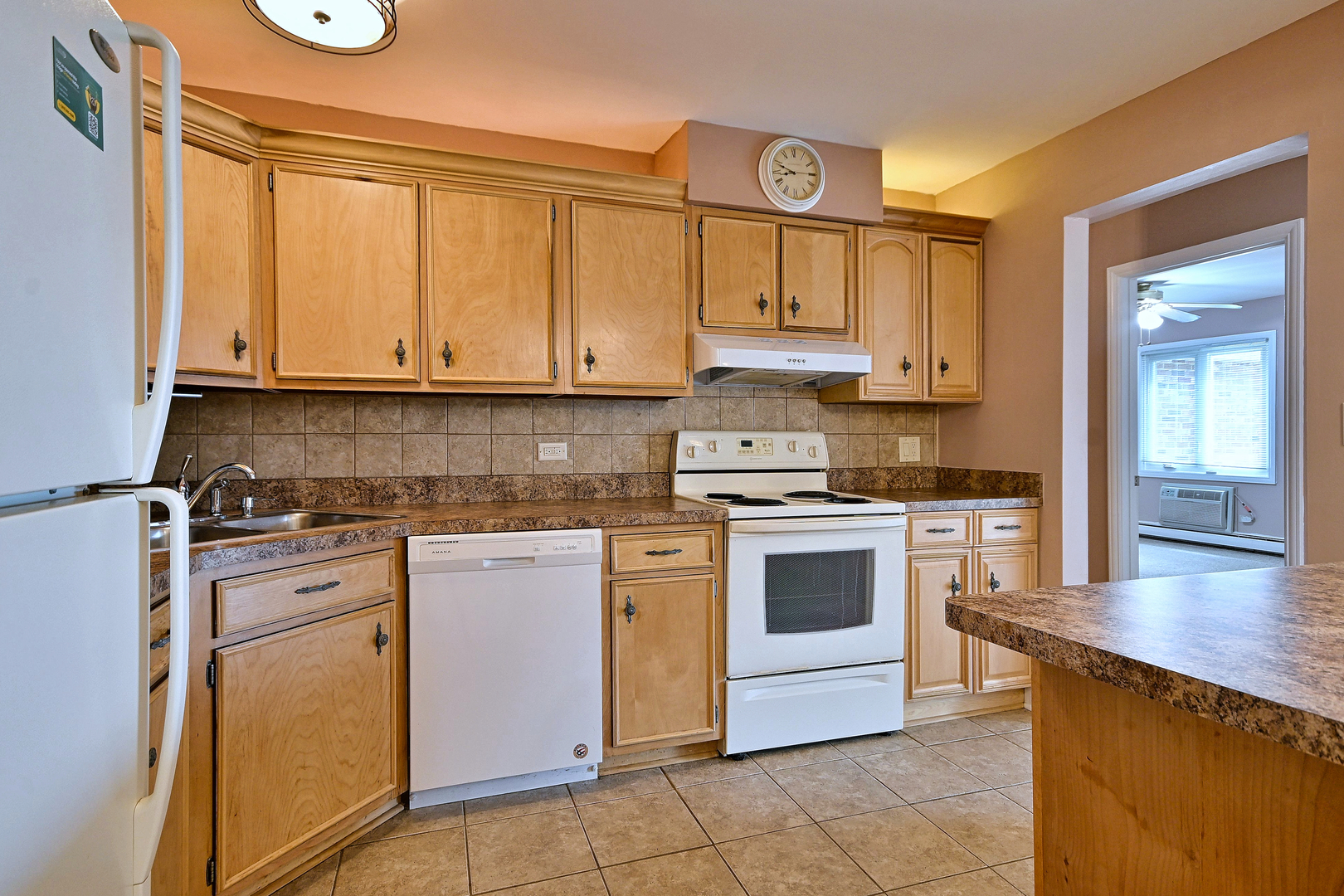 850 S Lorraine Road 3e Property Photo 6