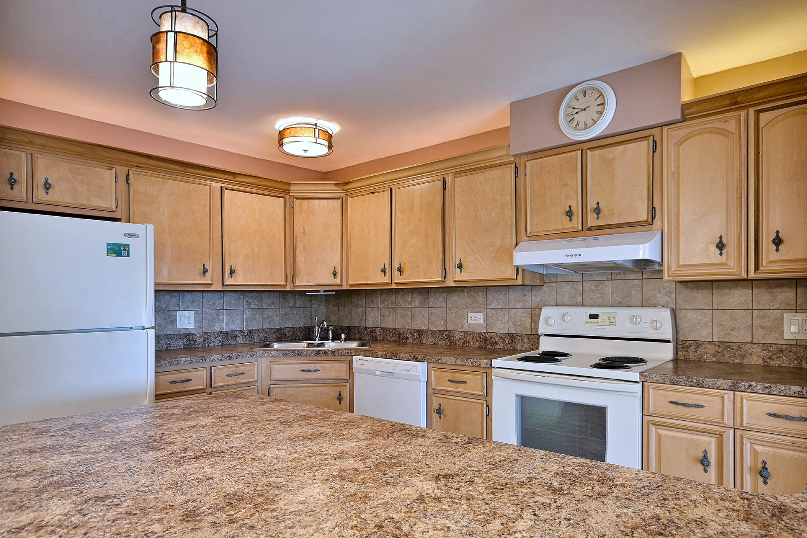 850 S Lorraine Road 3e Property Photo 7