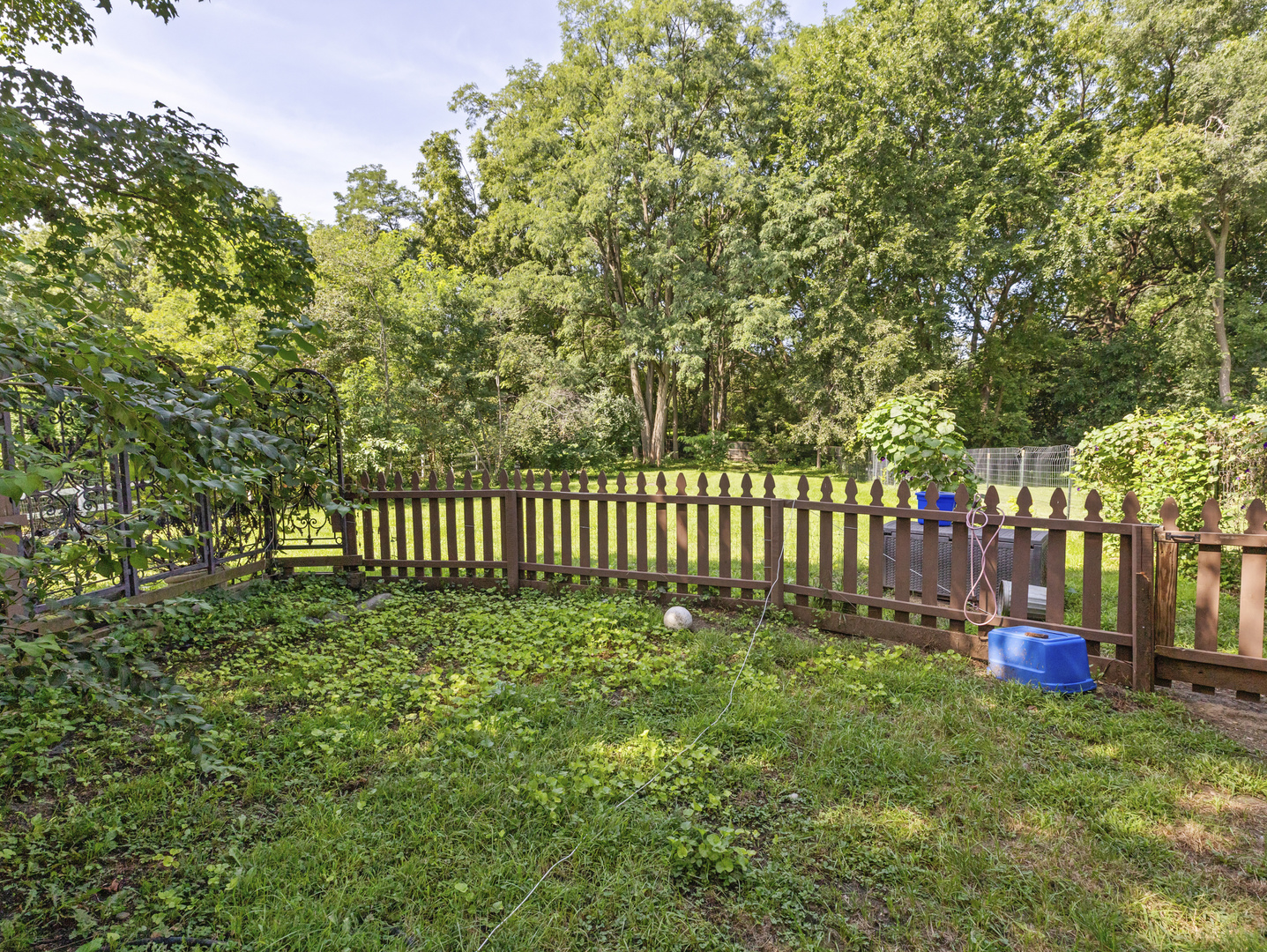 7701 Old Post Road Property Photo 10