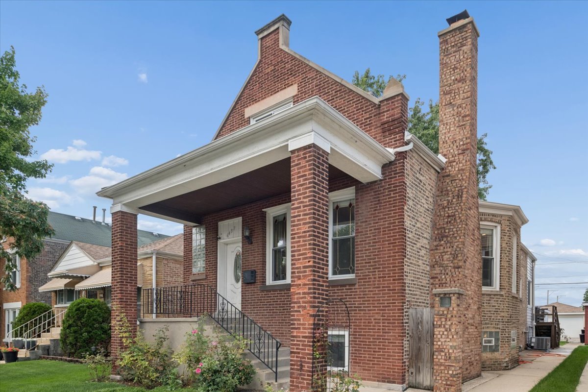 6437 26th Street Property Photo 1