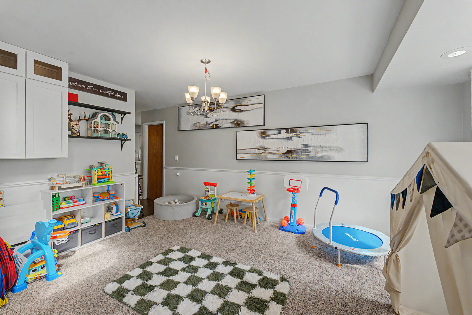 1262 Knollwood Circle Property Photo 15