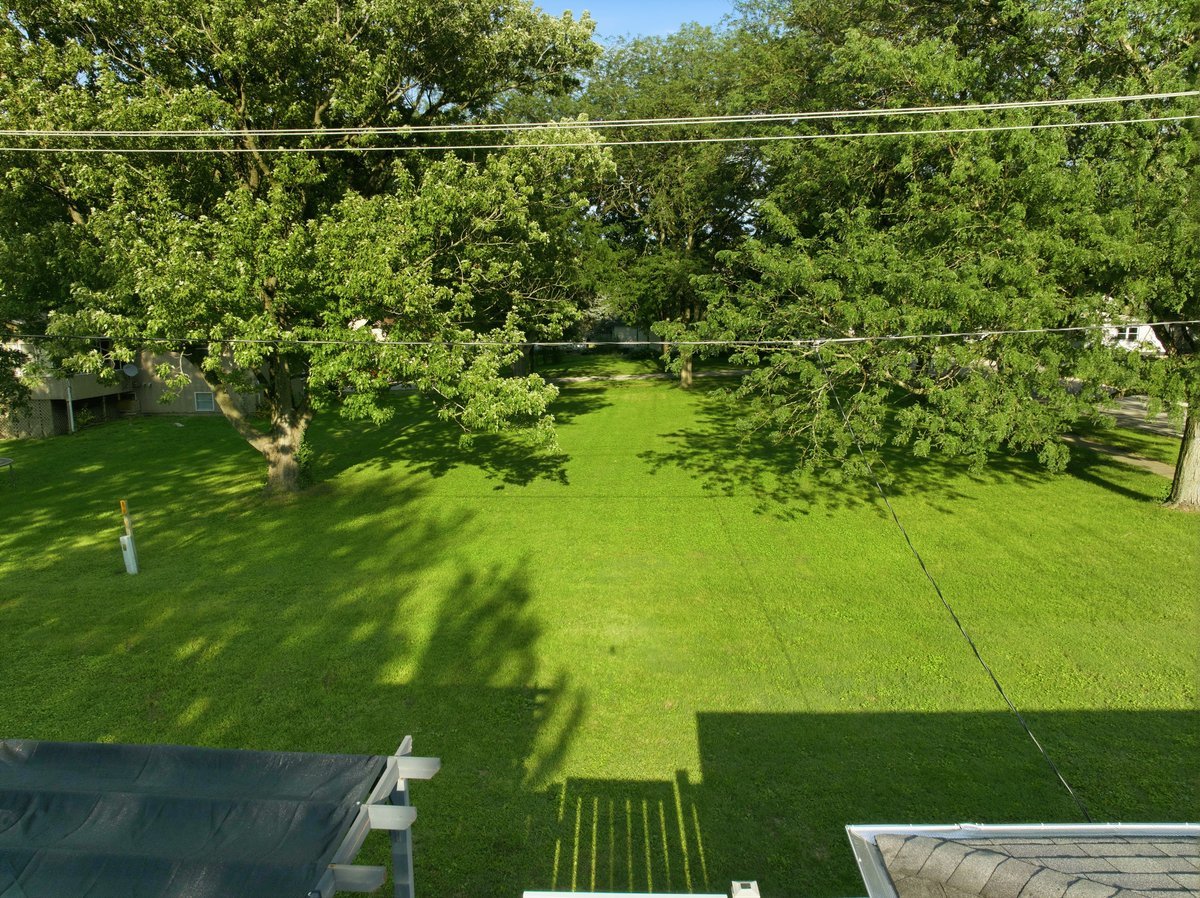 100 E Lincoln Drive Property Photo 40