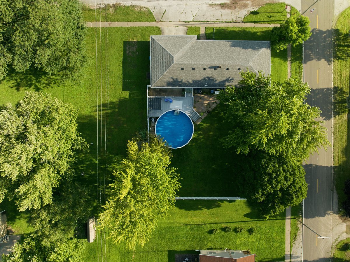 100 E Lincoln Drive Property Photo 41