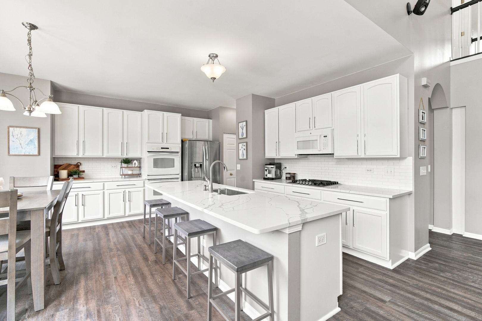 6523 Midleton Lane Property Photo 12