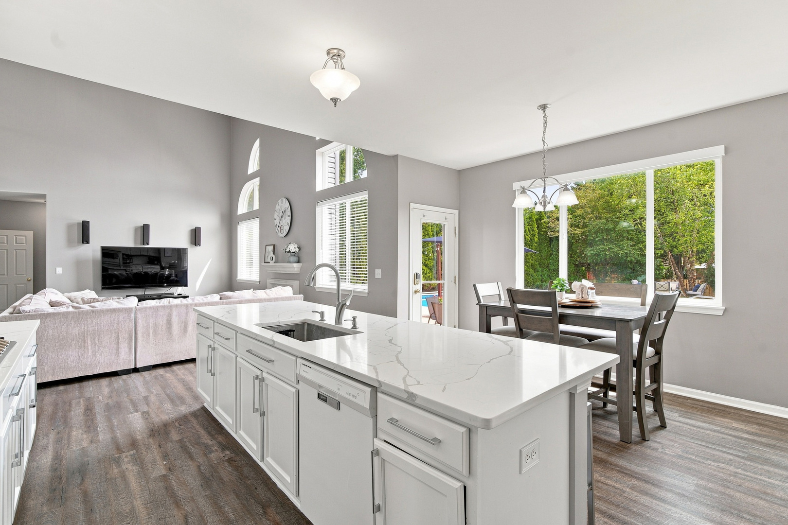 6523 Midleton Lane Property Photo 14
