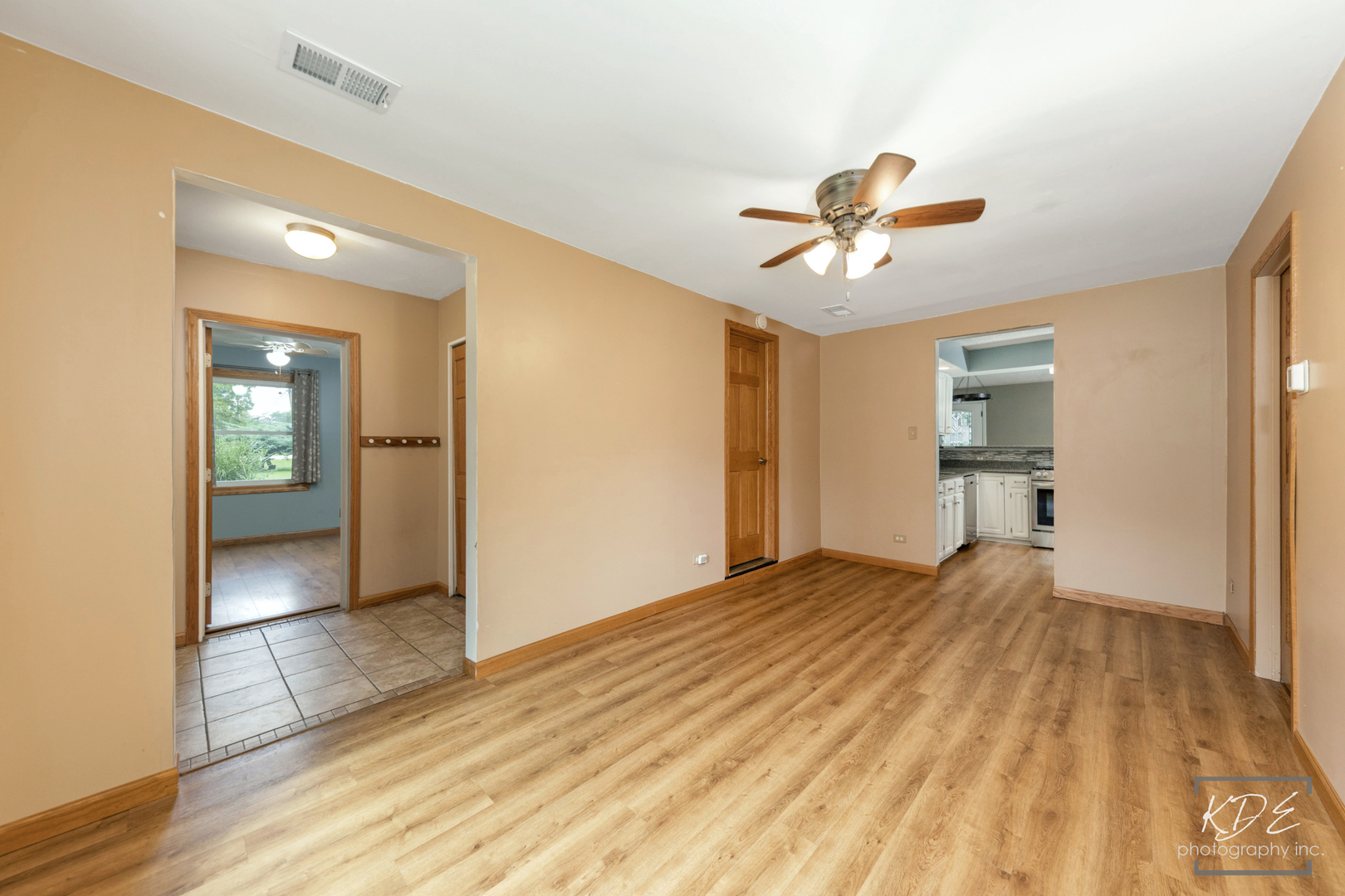 1912 Burlington Avenue Property Photo 6