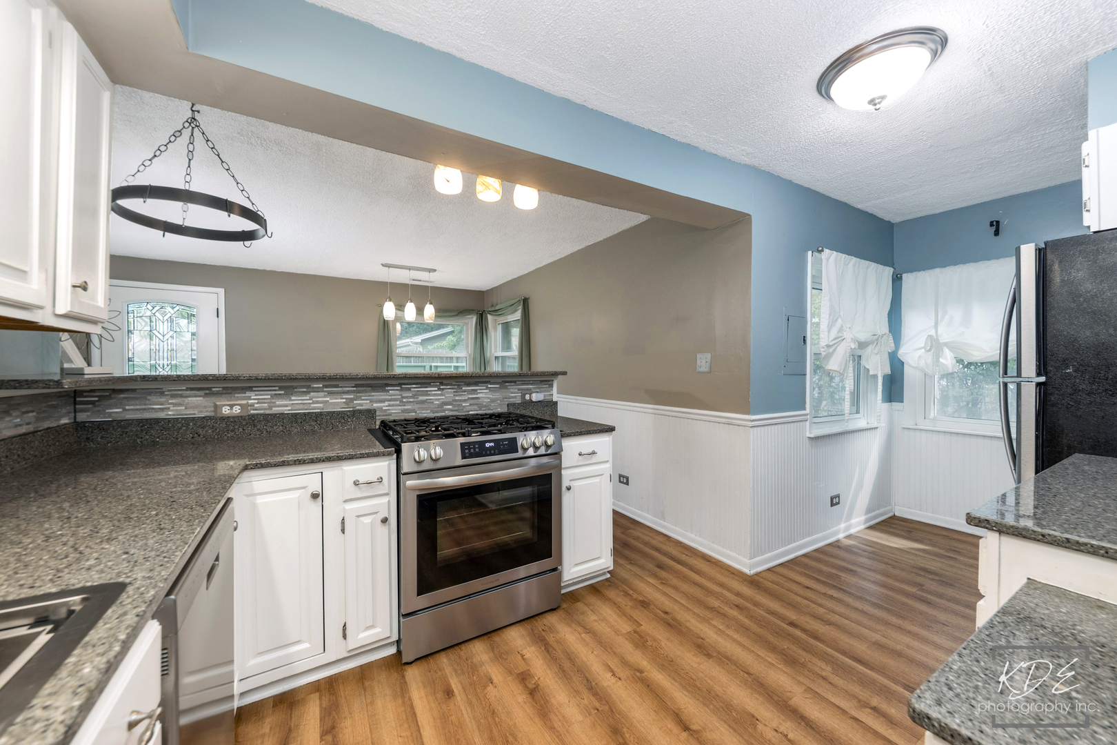 1912 Burlington Avenue Property Photo 17