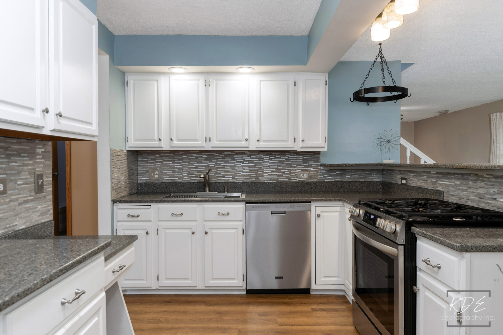 1912 Burlington Avenue Property Photo 19