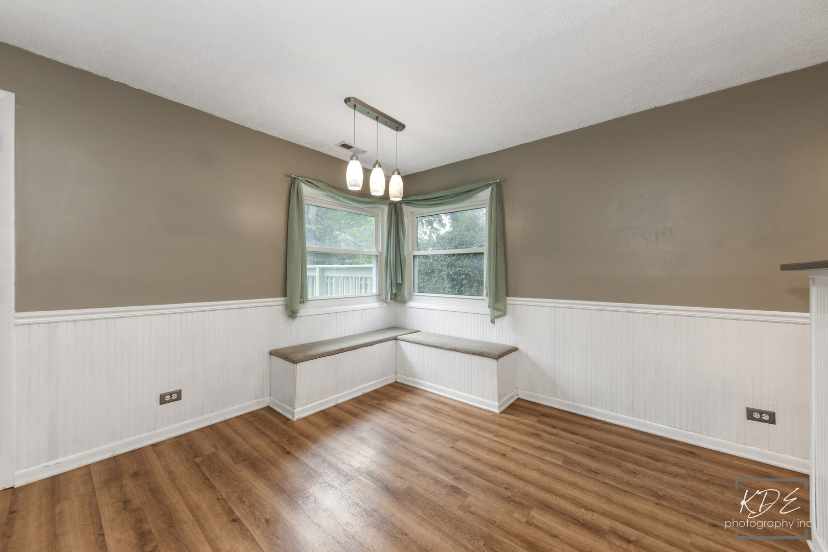 1912 Burlington Avenue Property Photo 28