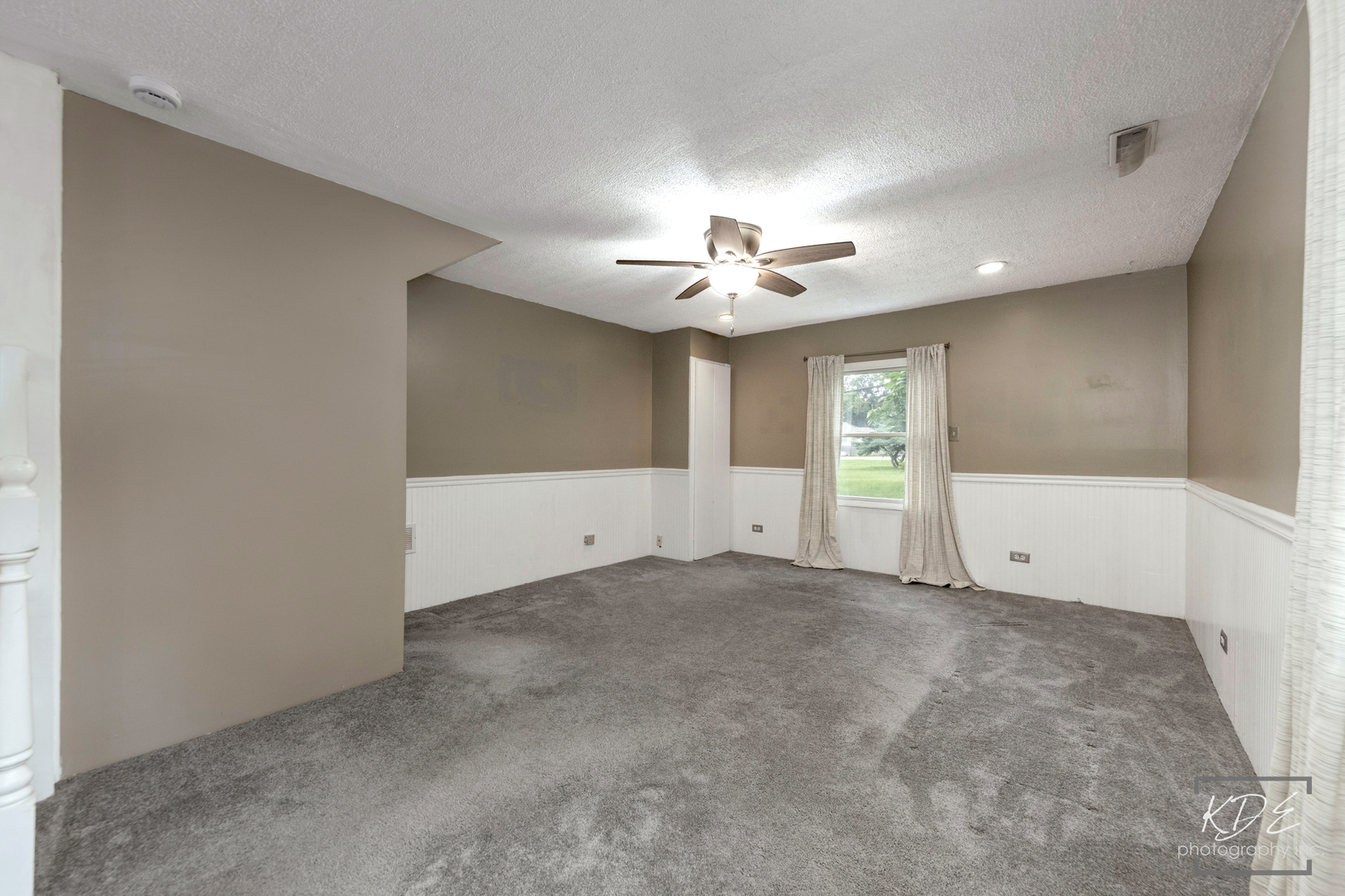 1912 Burlington Avenue Property Photo 37