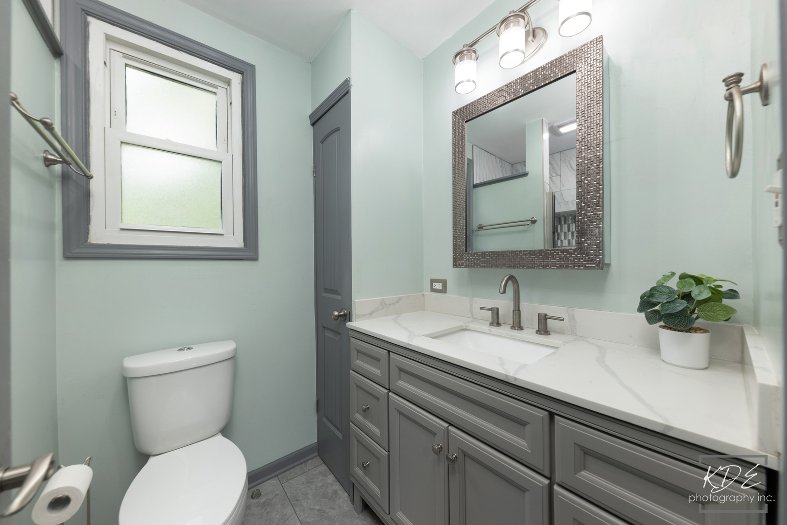 1912 Burlington Avenue Property Photo 50