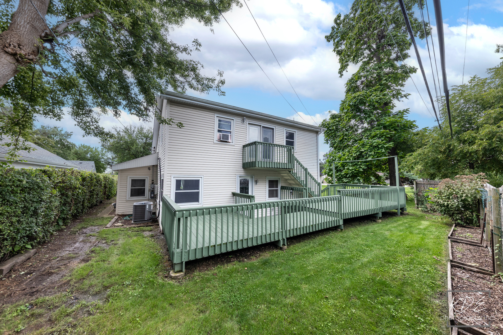 1912 Burlington Avenue Property Photo 63