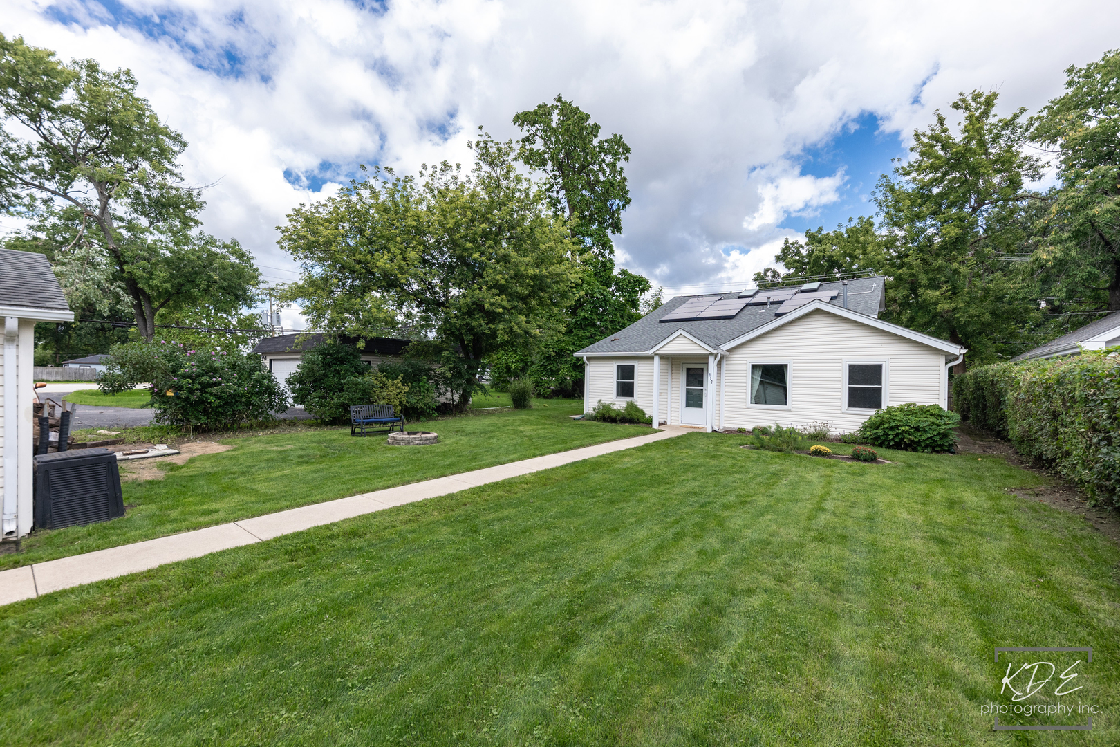 1912 Burlington Avenue Property Photo 69