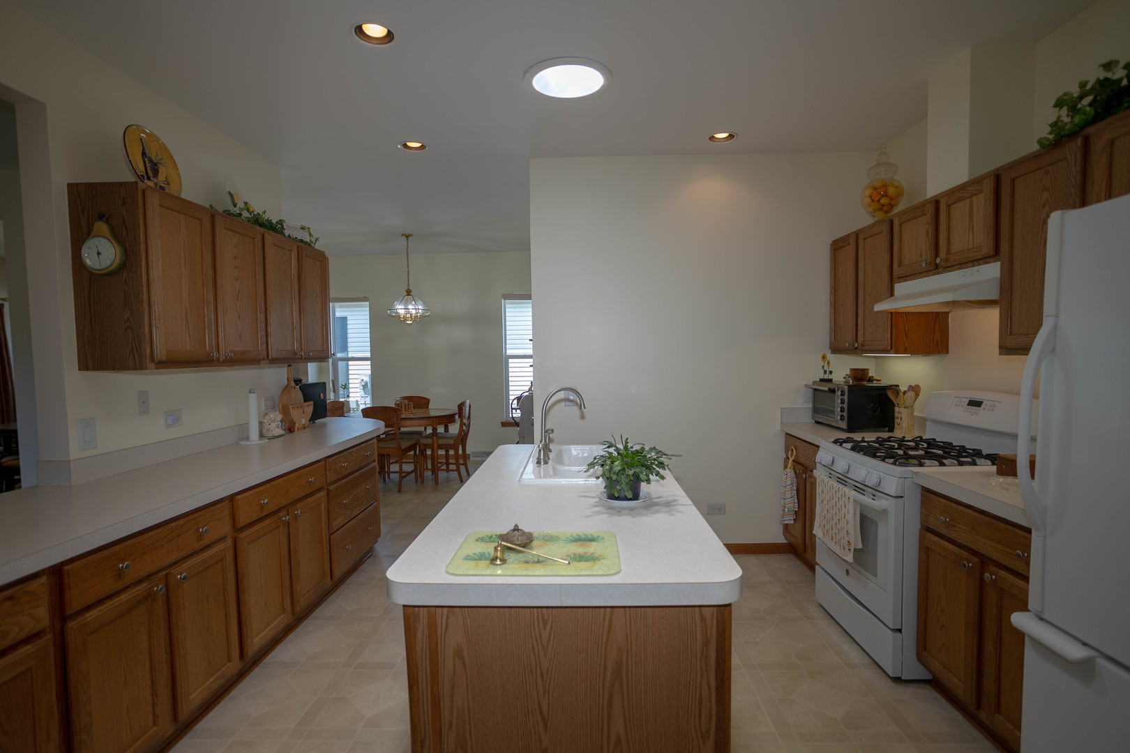 212 Rodeo Drive 2179 Property Photo 8