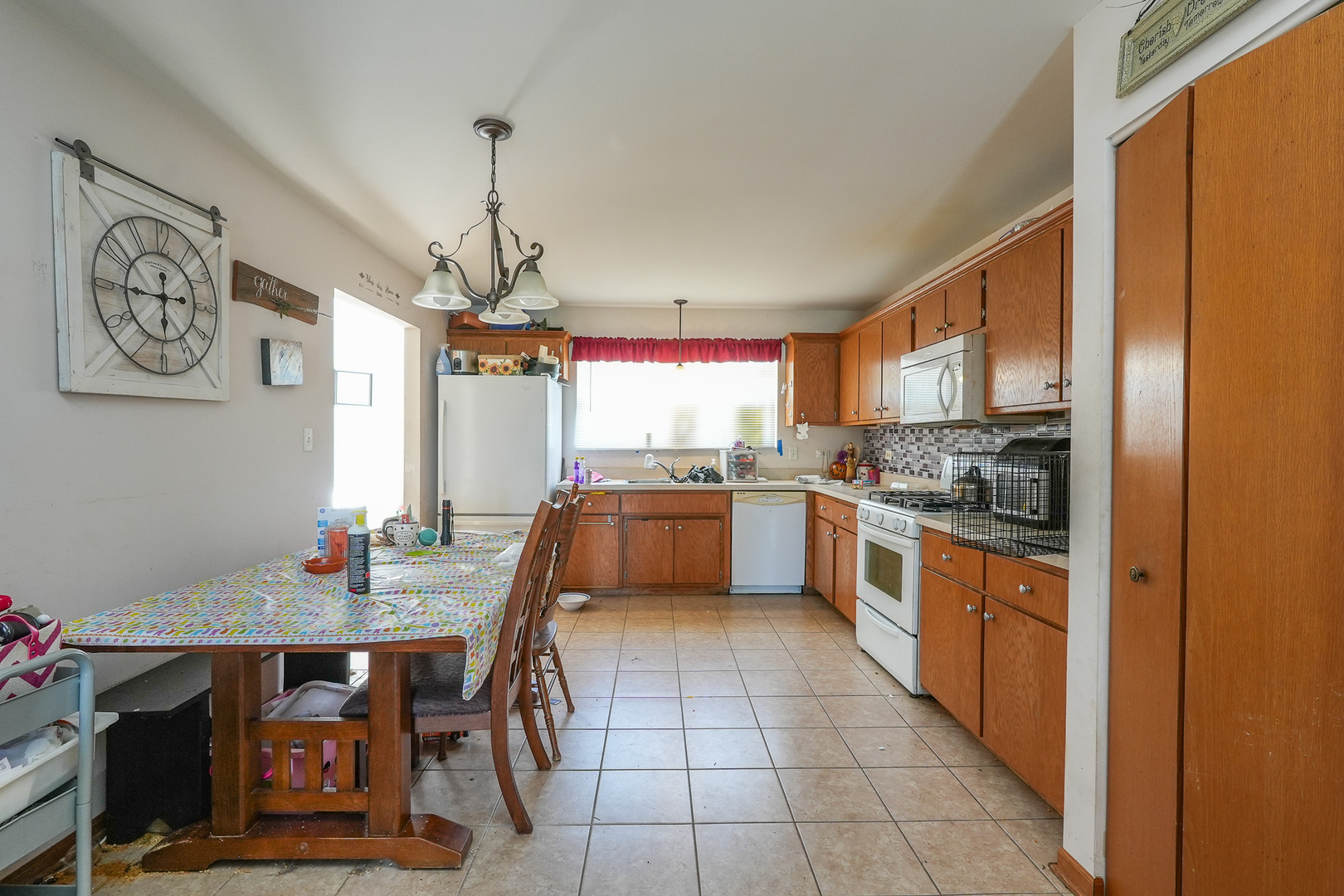 625 Enclave Lane Property Photo 3