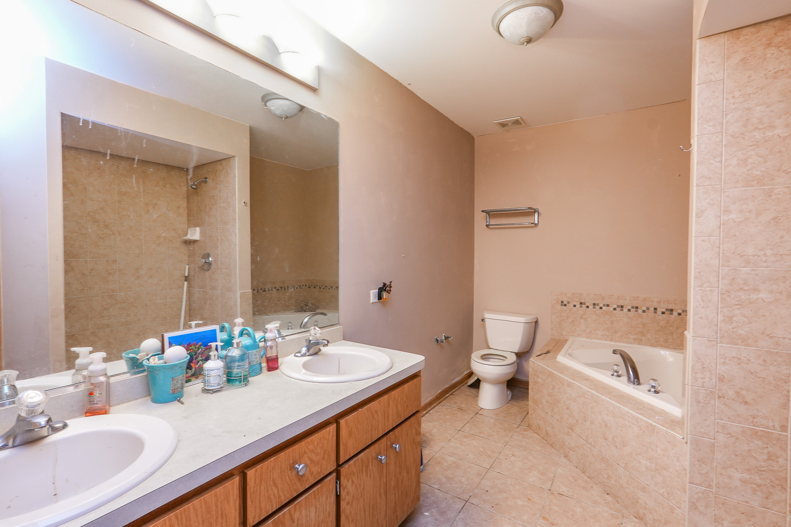 625 Enclave Lane Property Photo 11