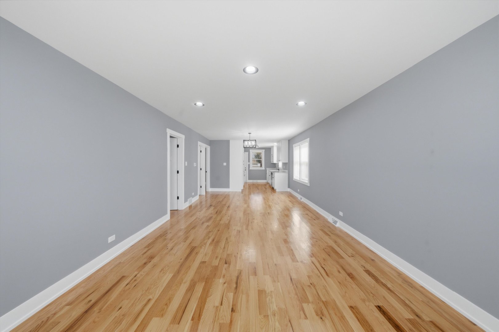 334 W 101st Place Property Photo 15