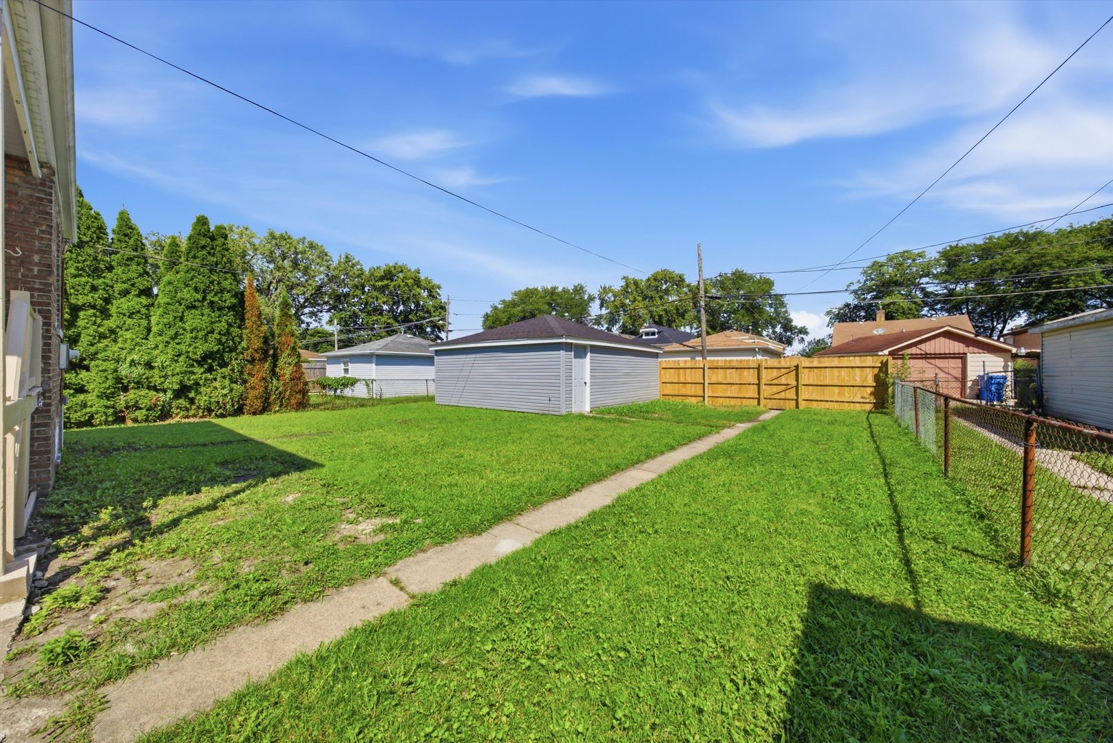 334 W 101st Place Property Photo 32