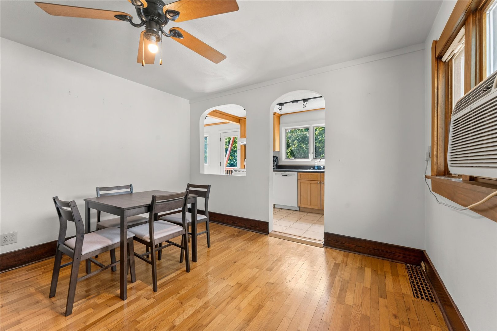 917 W Washington Street Property Photo 18
