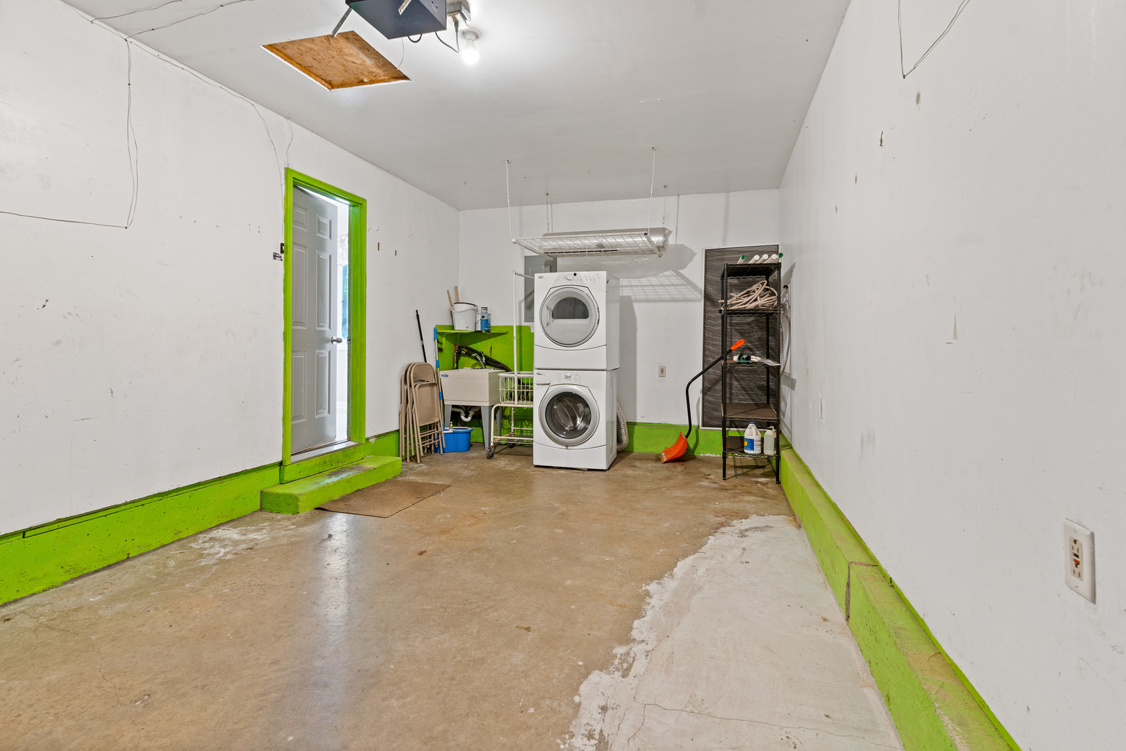 302 Healy Avenue Property Photo 18