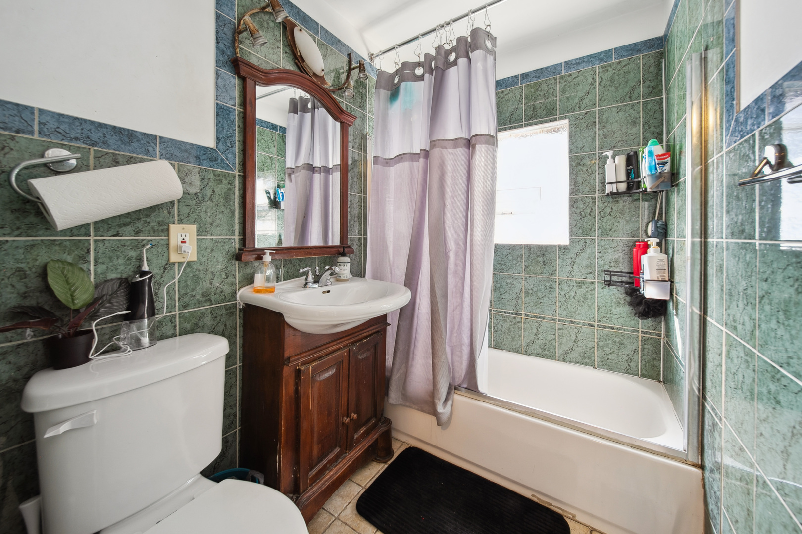 4351 N Western Avenue Property Photo 17