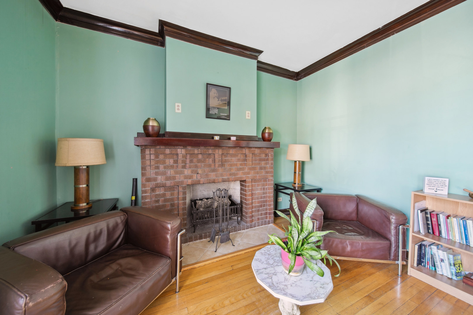 4351 N Western Avenue Property Photo 27