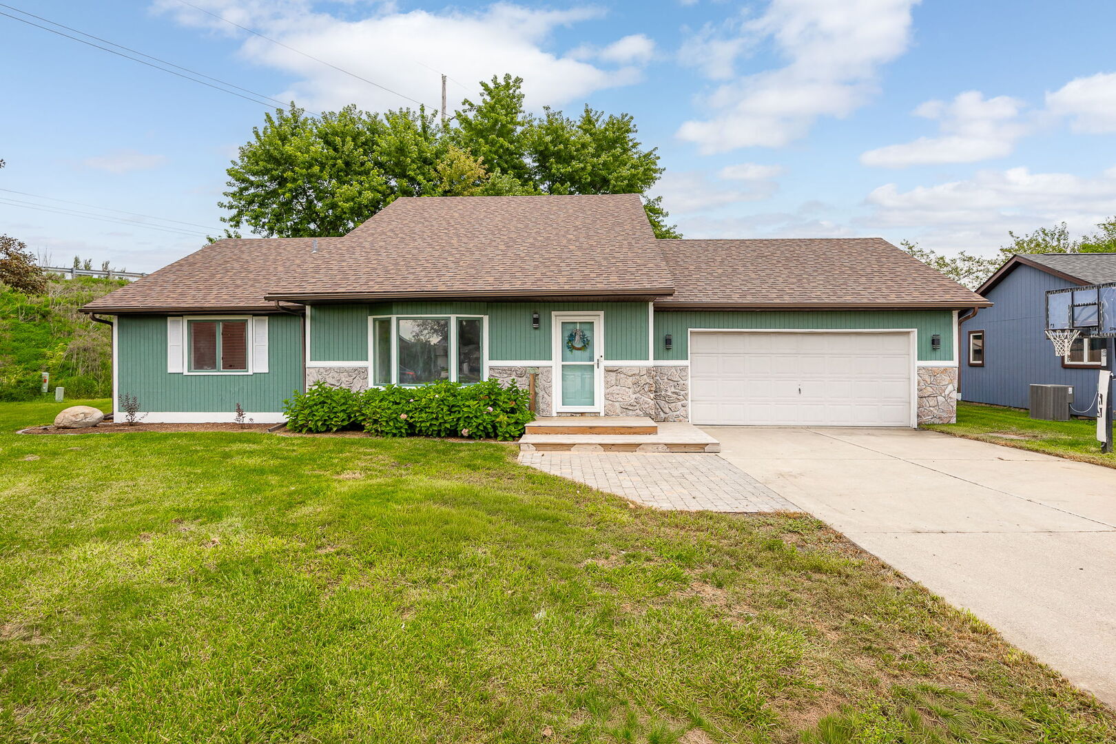 570 Meadows Road Property Photo 1