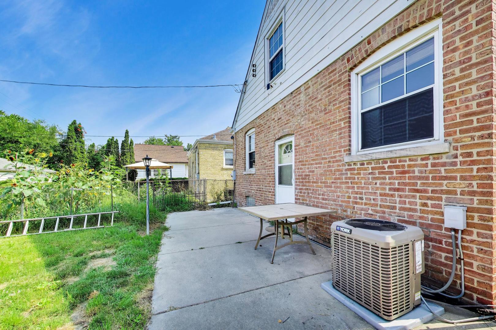 3844 N Pacific Avenue Property Photo 27