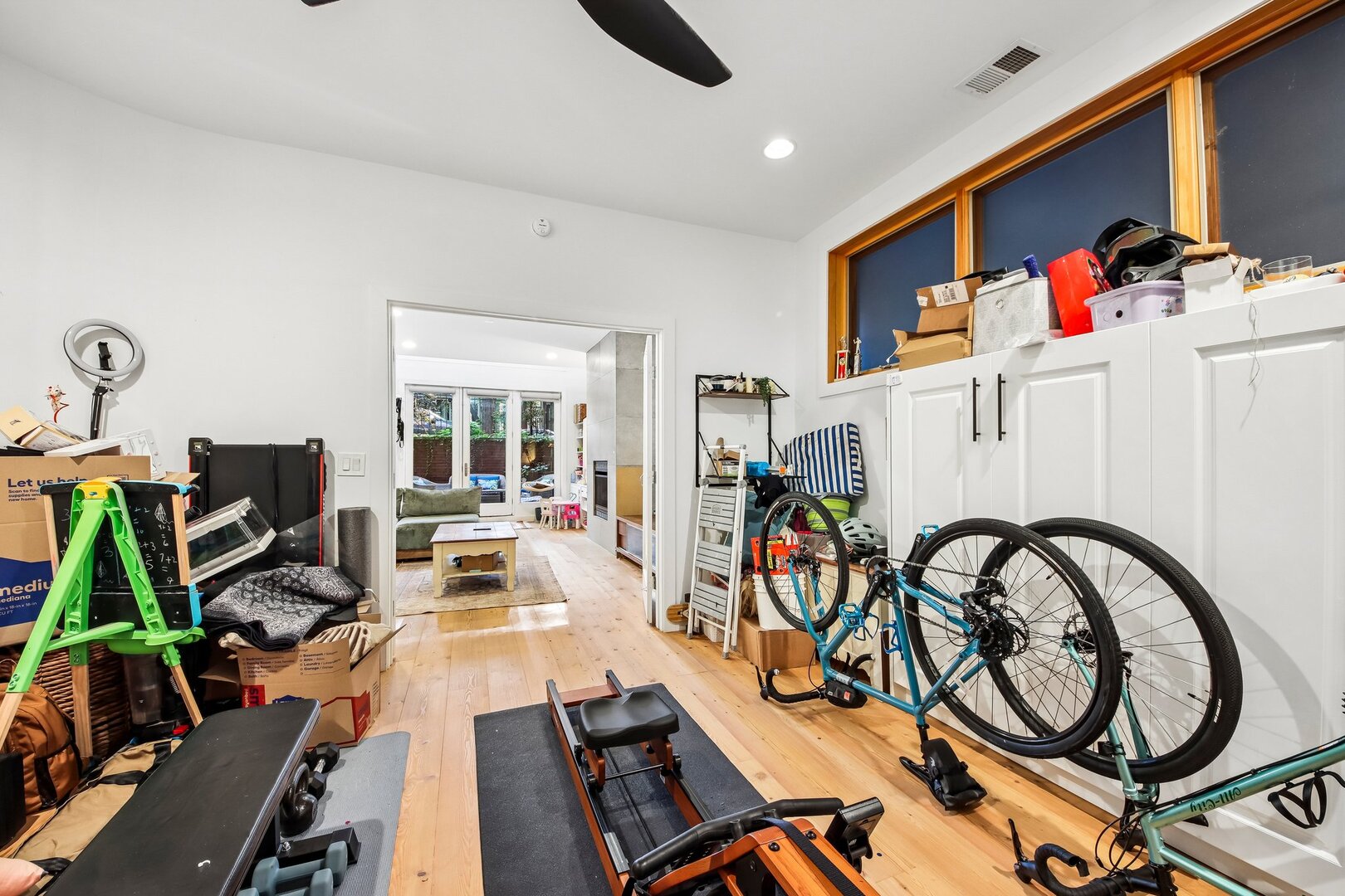 1050 N Marshfield Avenue 1 Property Photo 15
