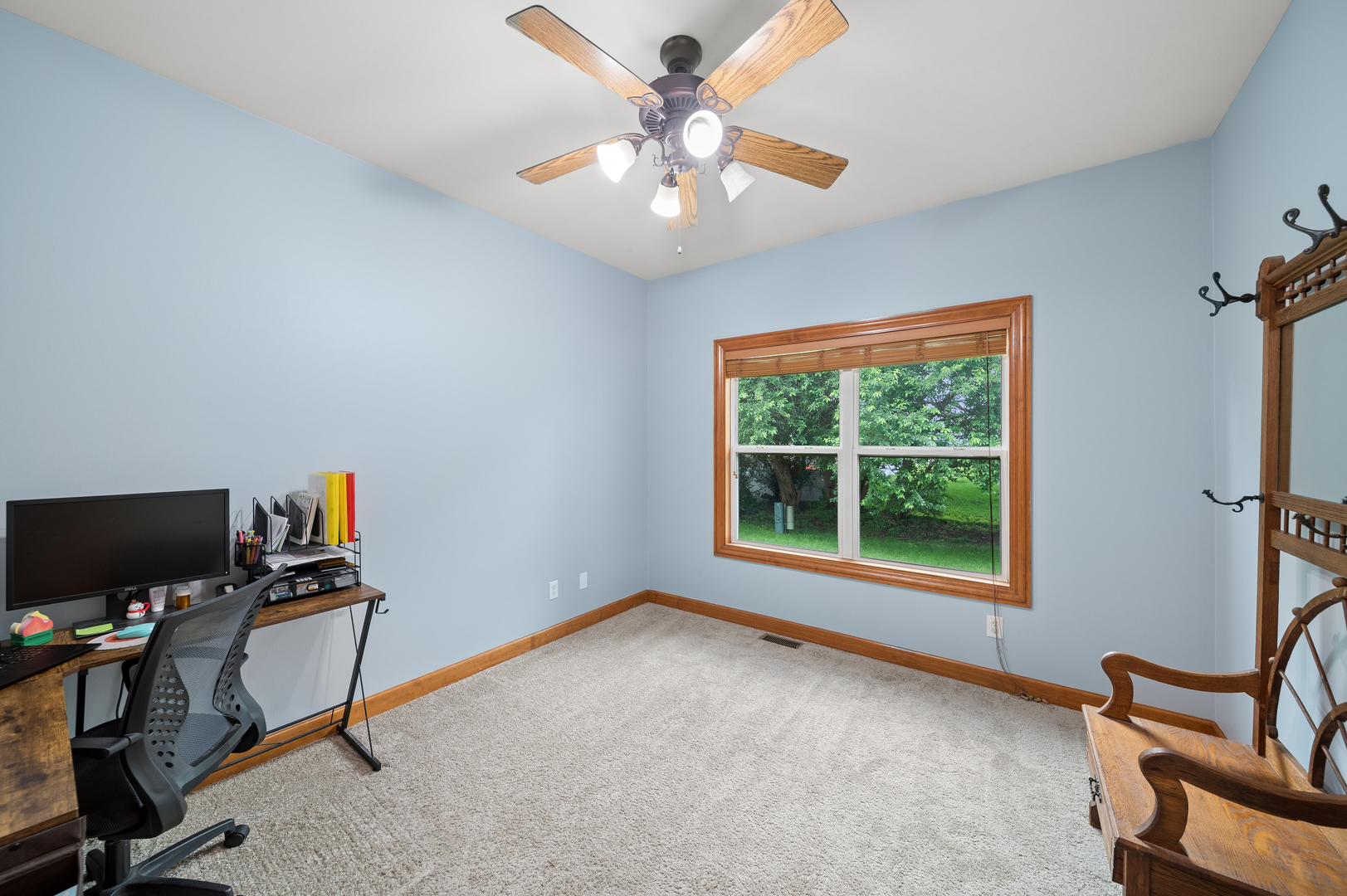 115 Pineridge Drive Property Photo 8