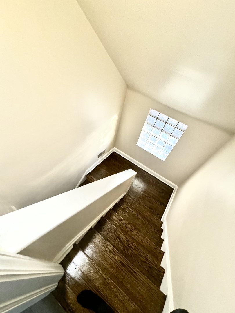 8434 S Luella Avenue Property Photo 13