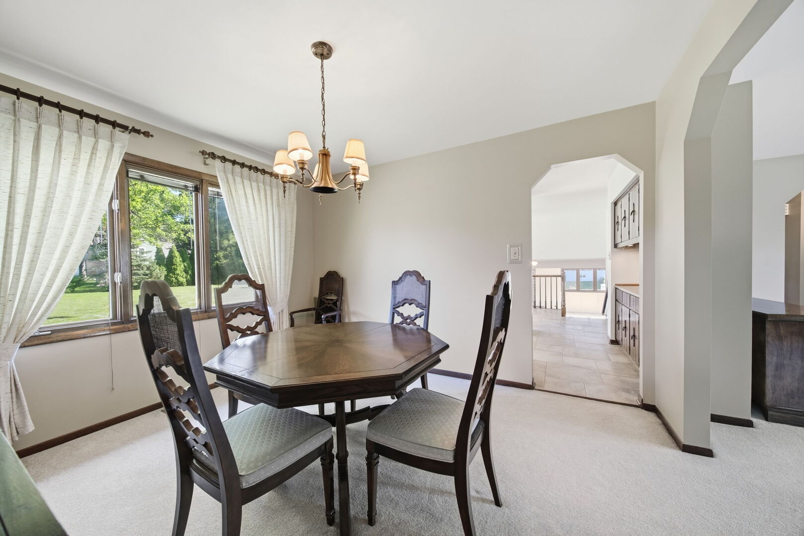 900 Saint Andrews Way Property Photo 6