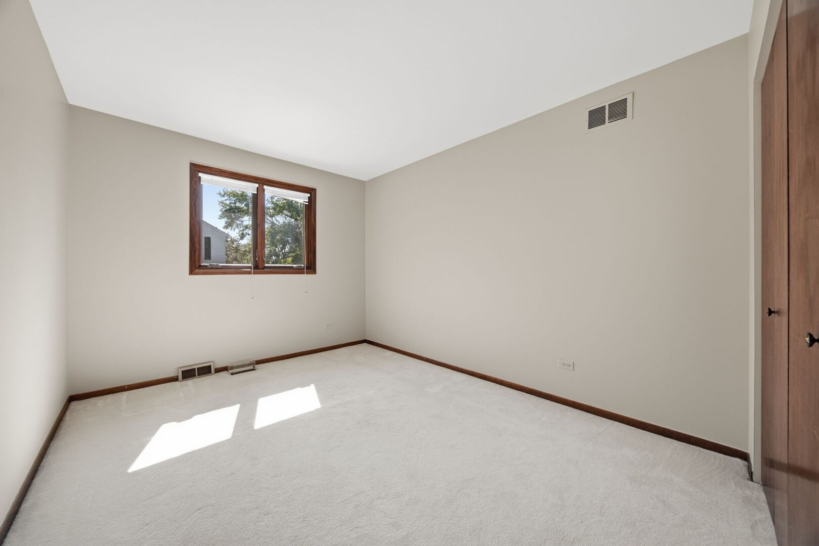 900 Saint Andrews Way Property Photo 19
