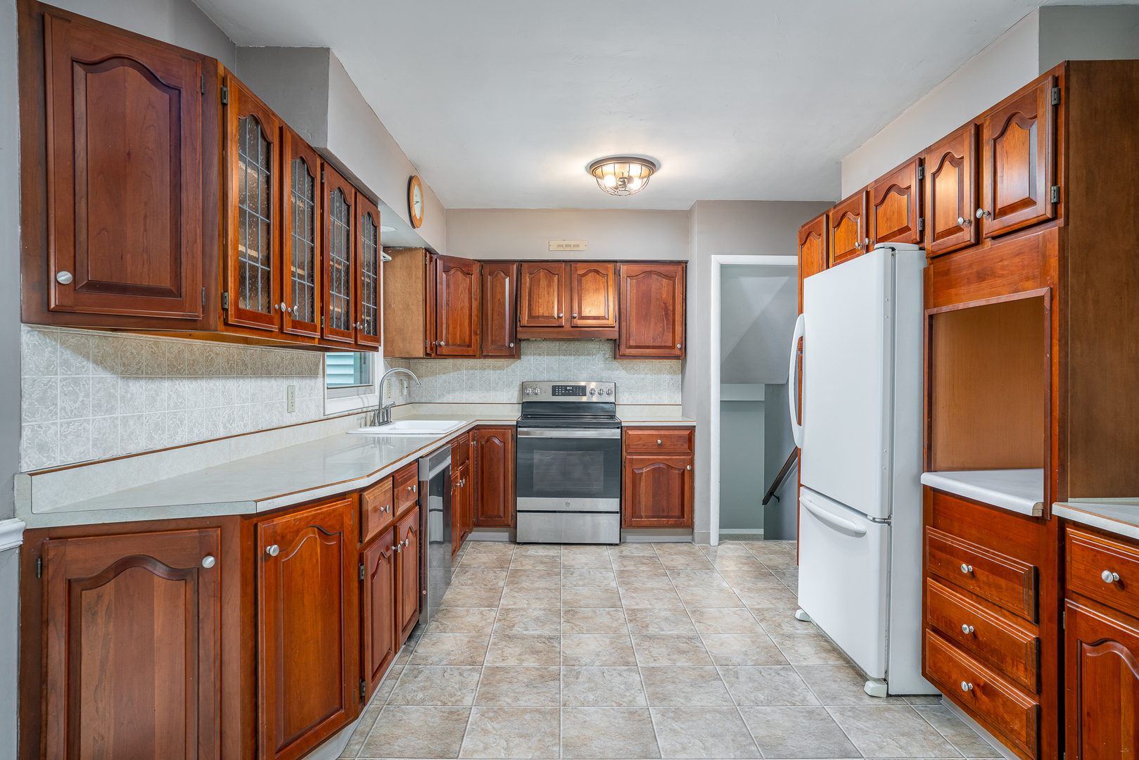 803 16th Street Property Photo 3