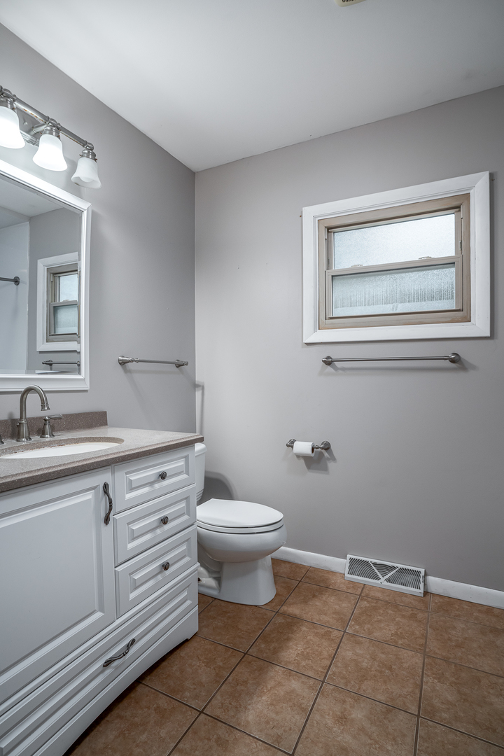 803 16th Street Property Photo 14