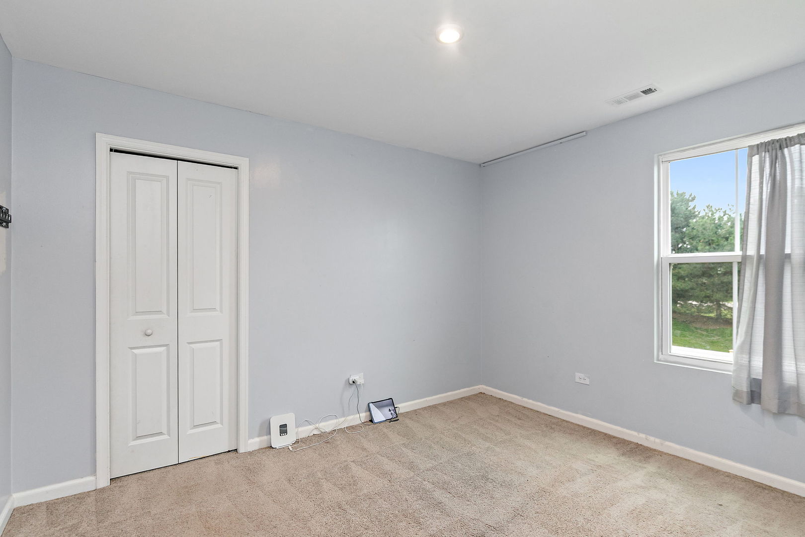 421 E Meadowdale Circle Property Photo 19