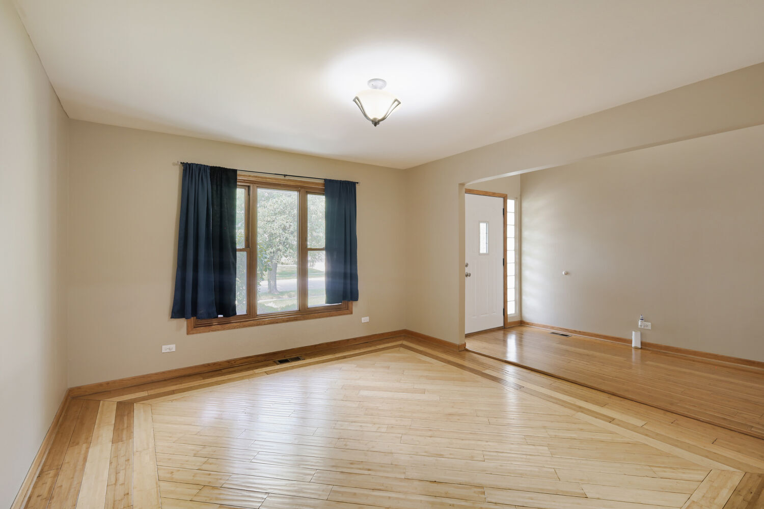 2805 Breckenridge Circle Property Photo 4