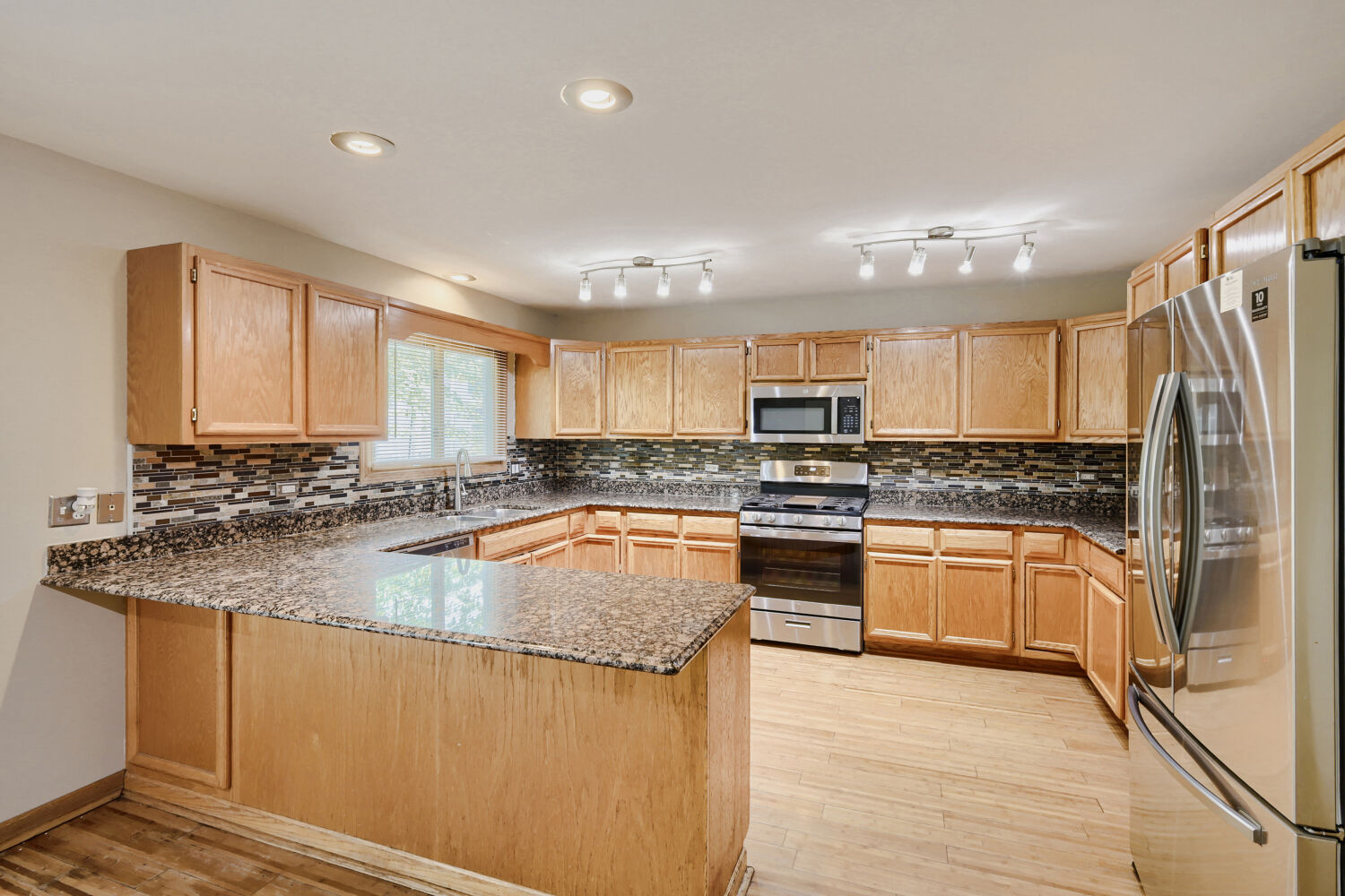 2805 Breckenridge Circle Property Photo 9