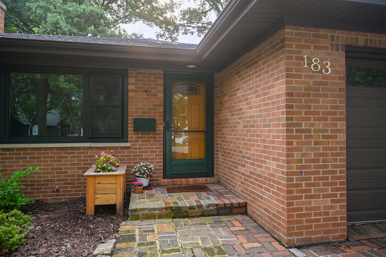 183 Brandon Avenue Property Photo 3