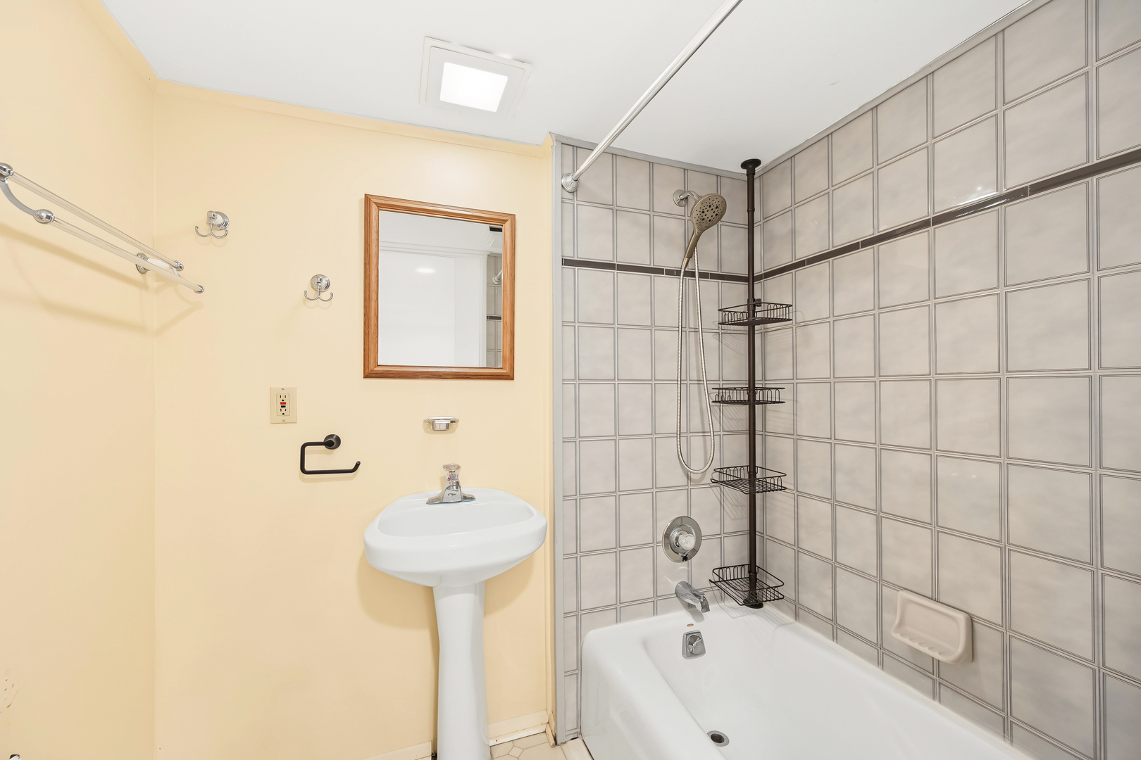 183 Brandon Avenue Property Photo 27