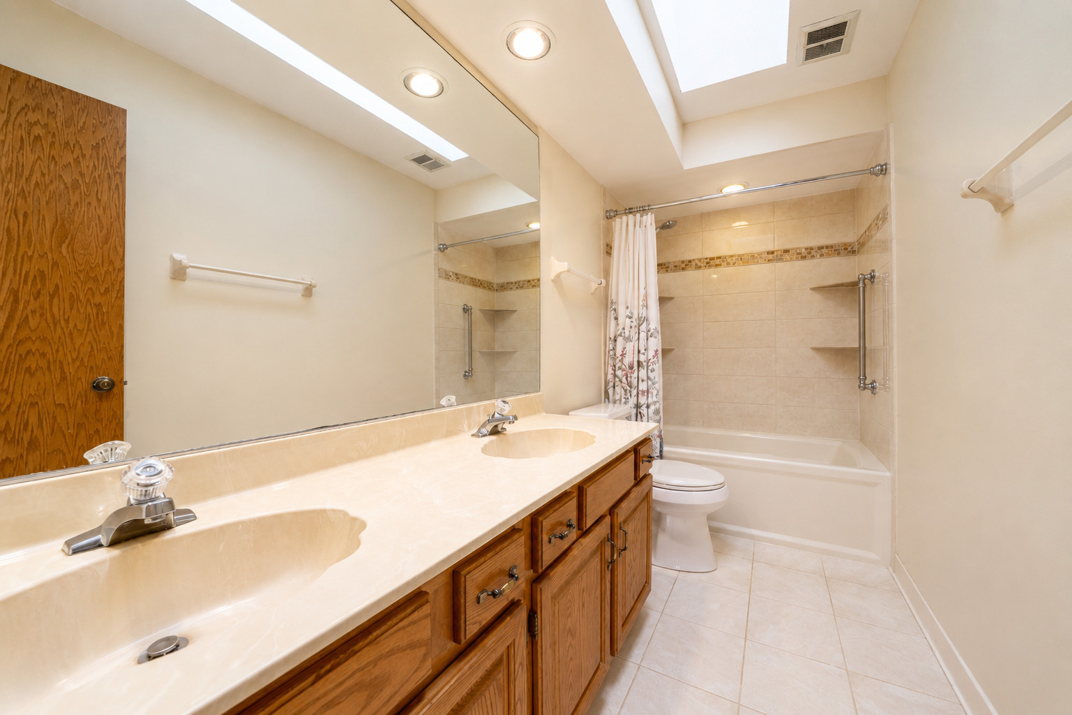 6 Heather Lane Property Photo 25
