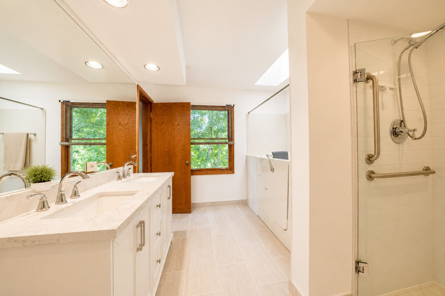 6 Heather Lane Property Photo 28