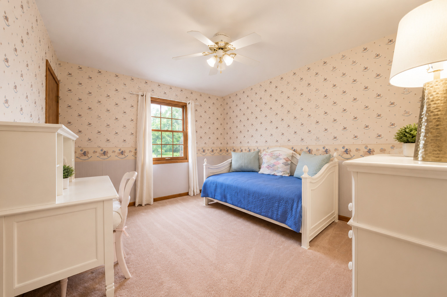 6 Heather Lane Property Photo 32