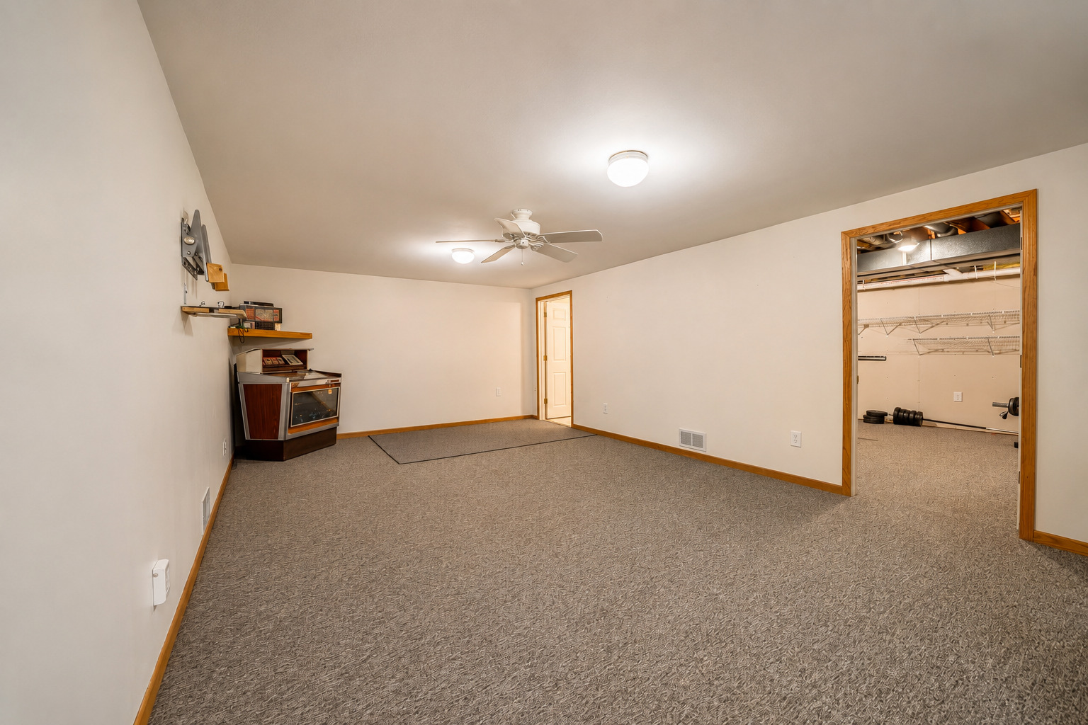 6 Heather Lane Property Photo 34