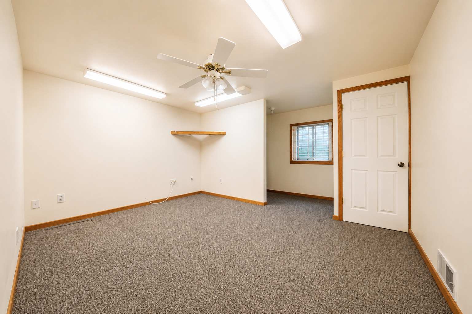 6 Heather Lane Property Photo 35