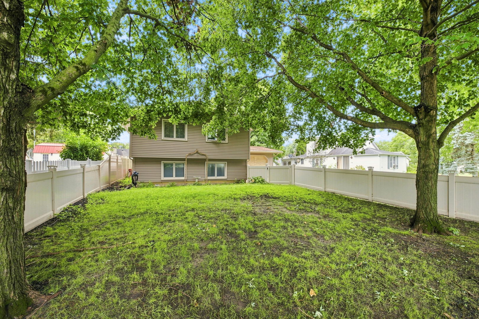515 E High Street Property Photo 29