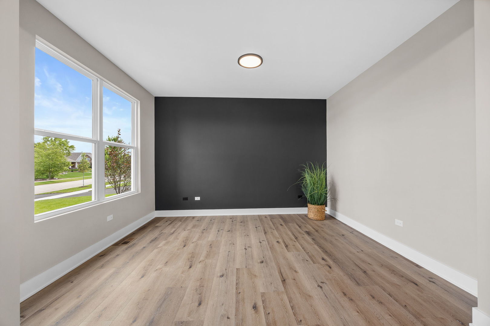 12424 Limerick Lane Property Photo 18