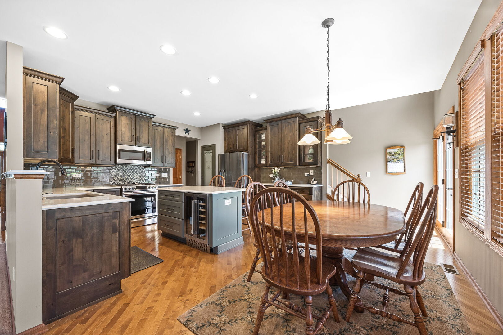 1813 Trevino Circle Property Photo 12