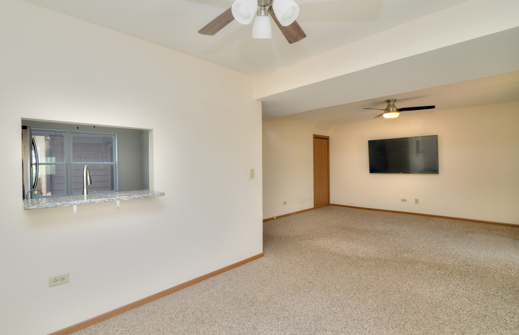 9925 Amanda Lane Property Photo 13