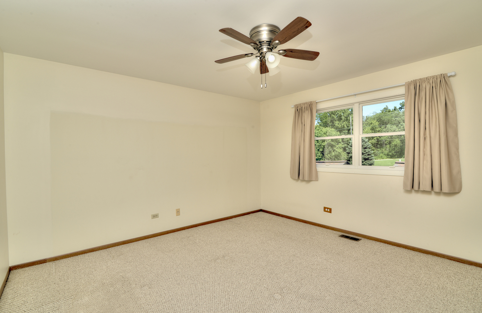 9925 Amanda Lane Property Photo 28